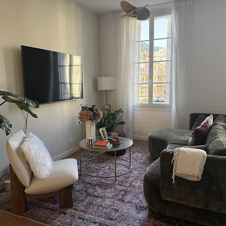 דירה Chez Massy, En Coeur De !